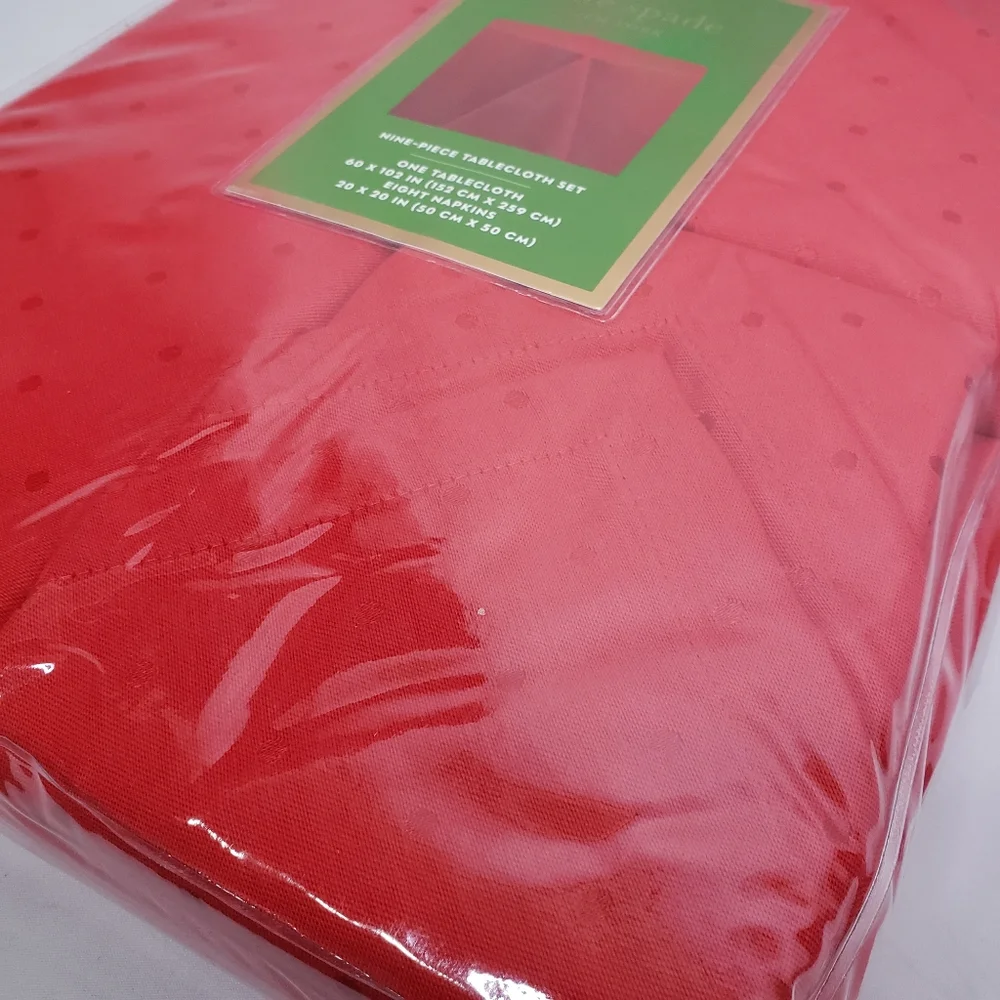 Kate Spade Chriatmas Holiday Red Tablecloth Napkin Set2